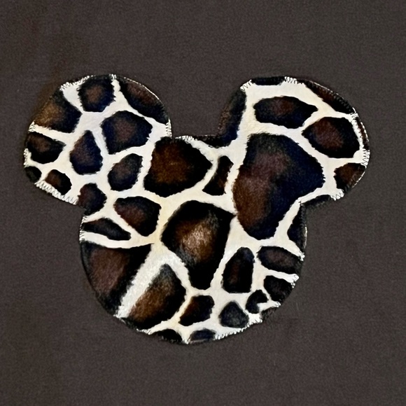 Disney Animal Kingdom Safari T-shirt. Mickey Ears giraffe faux fur - Picture 9 of 10